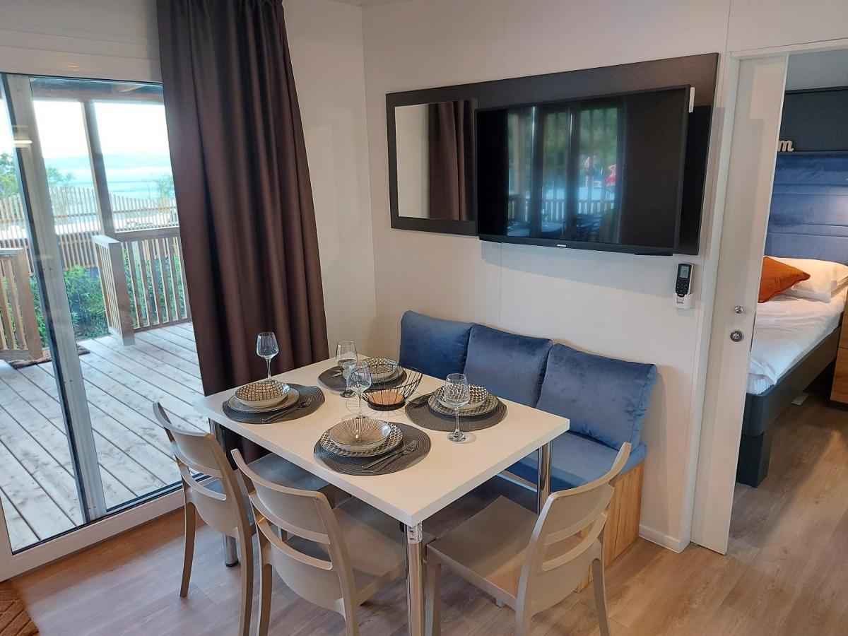 Mobile Home Luna Селце Екстер'єр фото