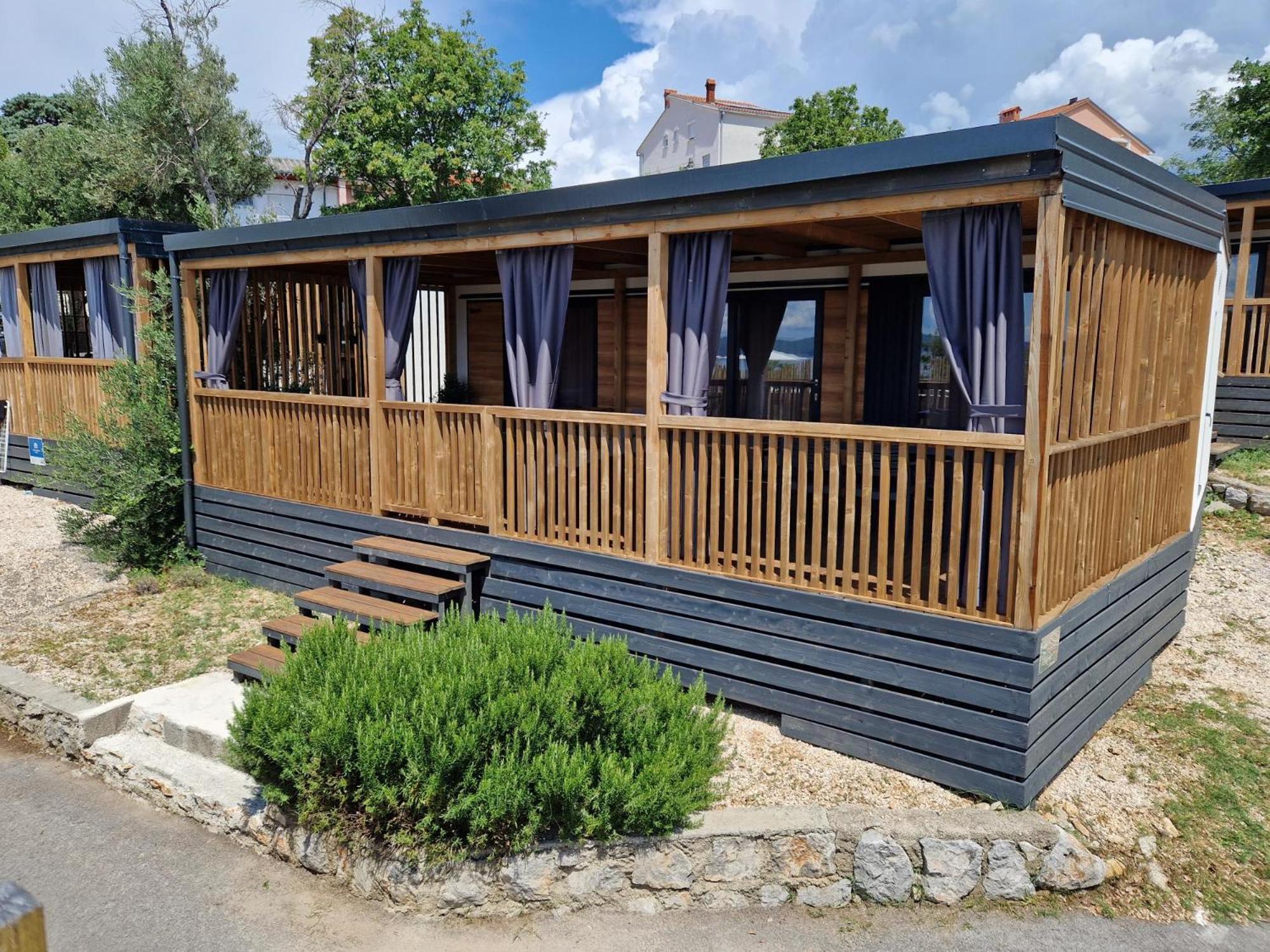 Mobile Home Luna Селце Екстер'єр фото