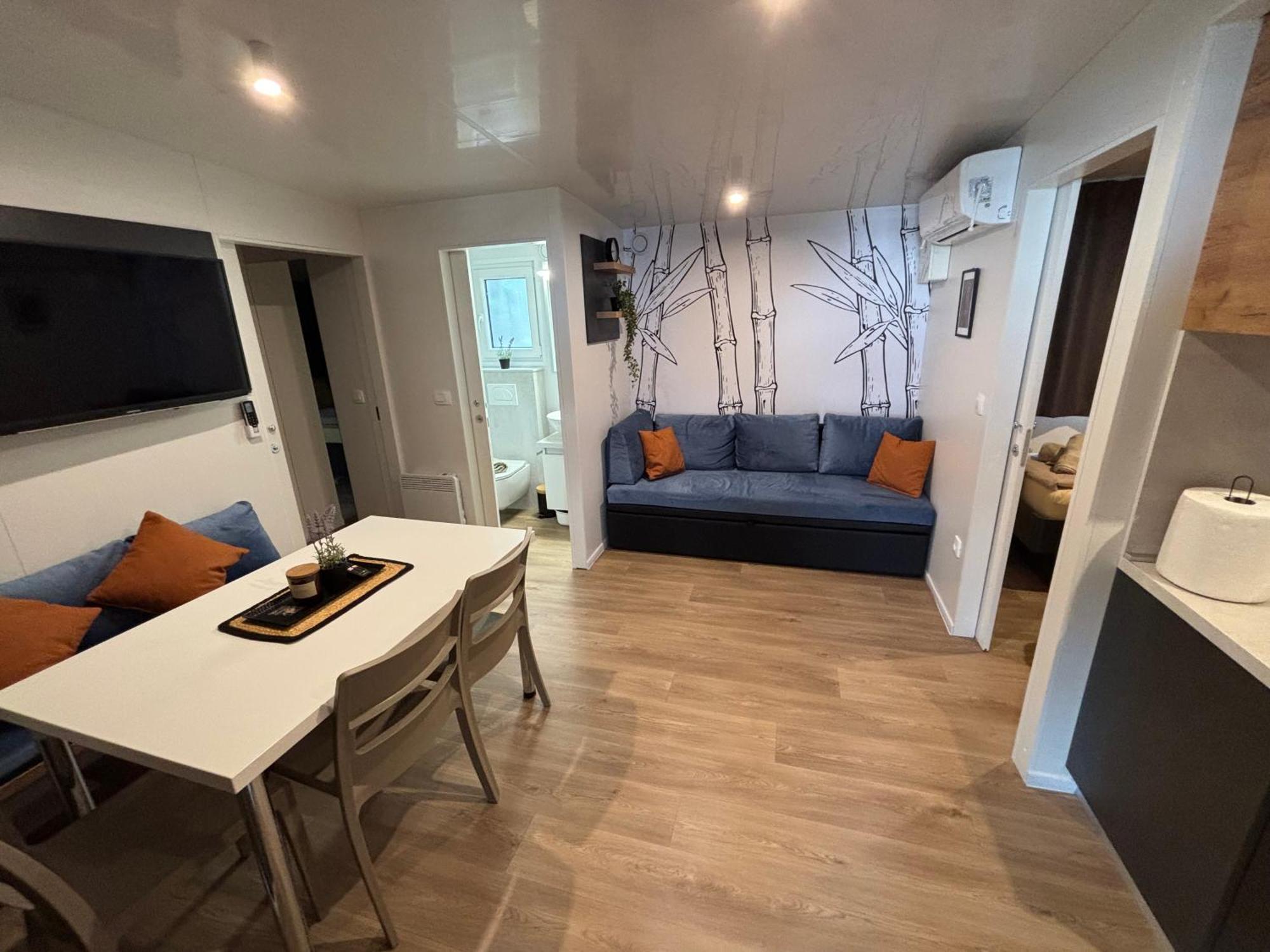 Mobile Home Luna Селце Екстер'єр фото