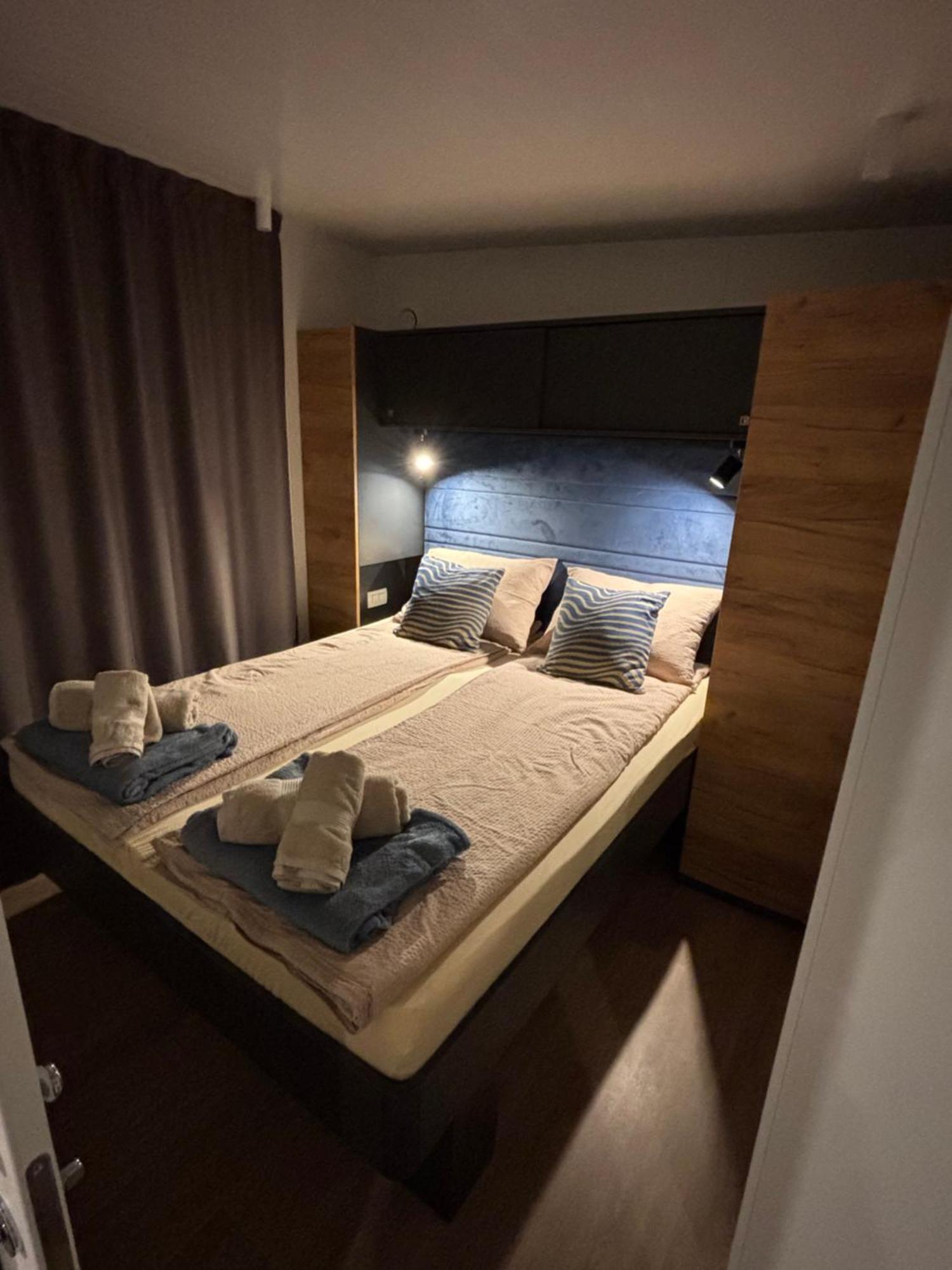 Mobile Home Luna Селце Екстер'єр фото